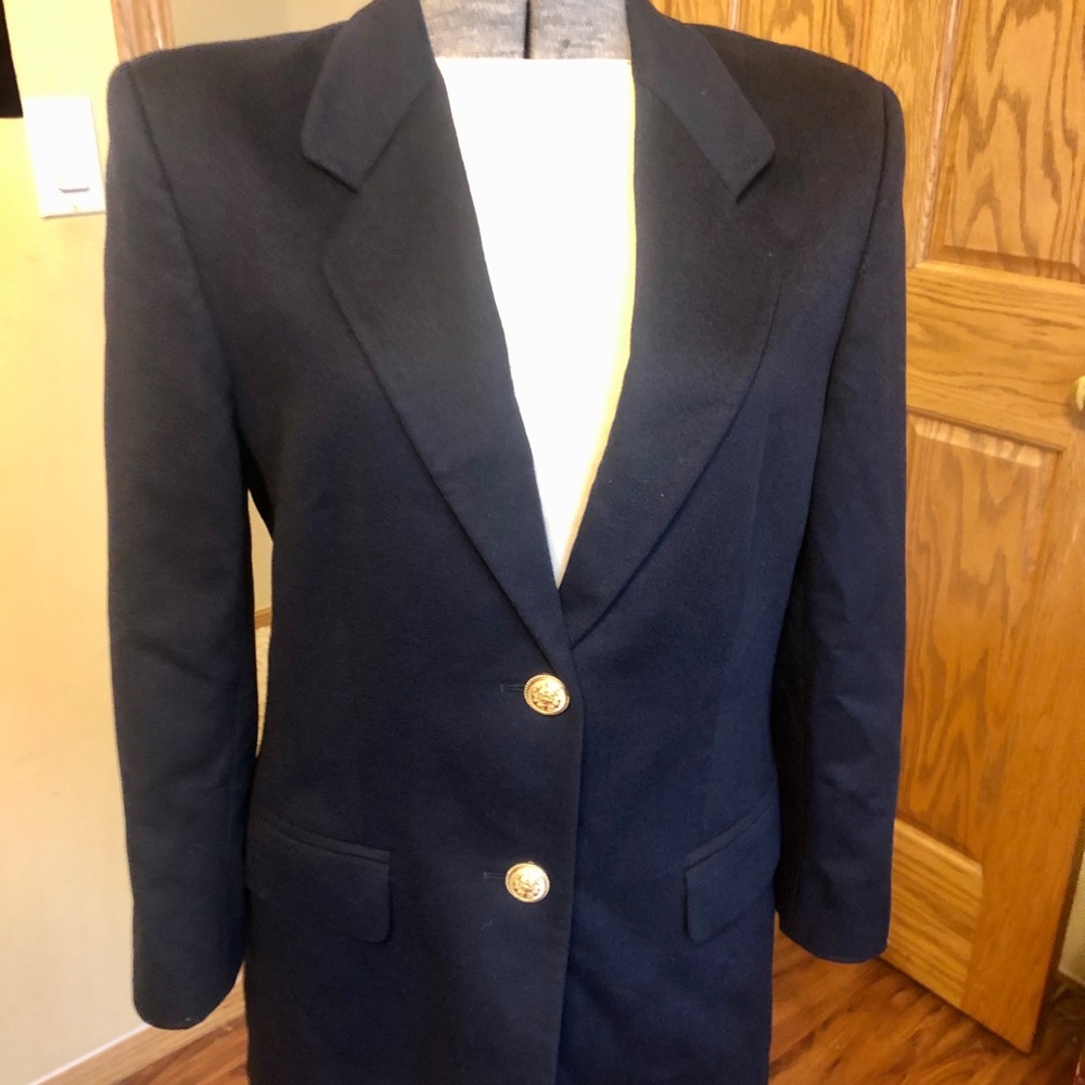 Laurel 100% cashmere blazer
